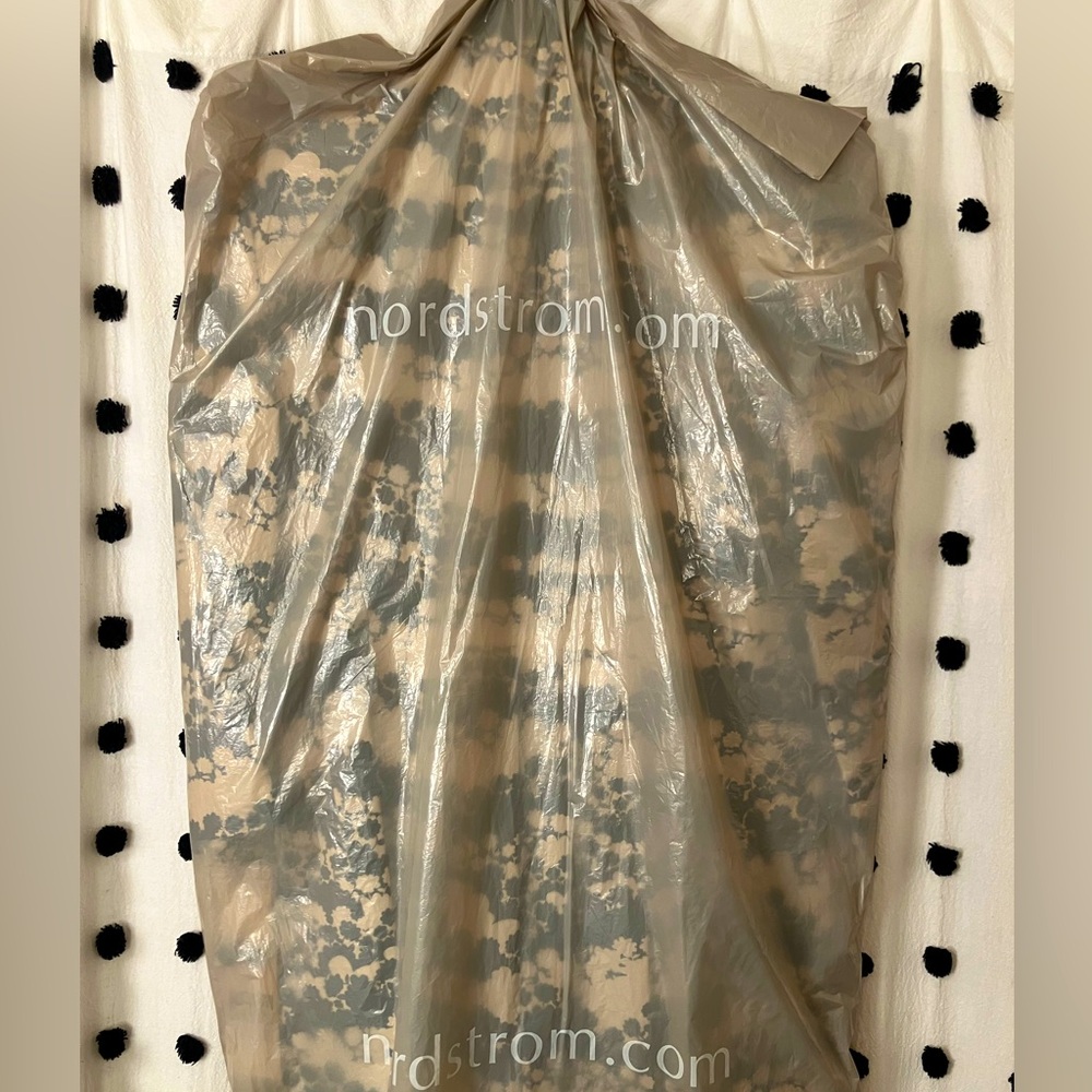 Charles Gray London Vintage NWT Doll Coat White/Navy floral pattern - Picture 13 of 13